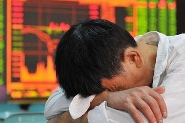 股票跌停，讓無數(shù)人的財(cái)富夢破滅.jpg