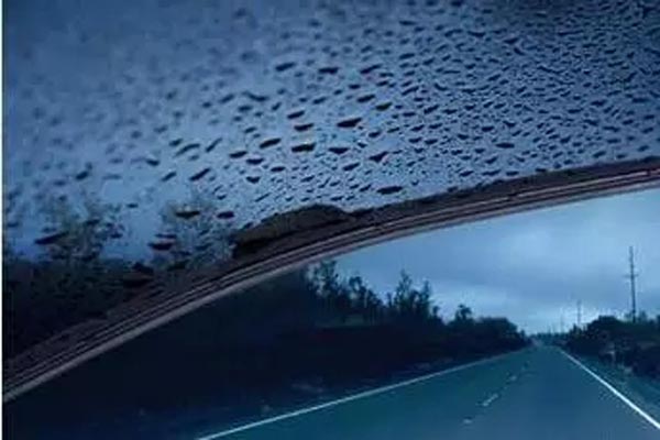 檢查雨刮器
