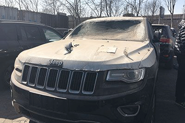 天津爆炸質損車.gif